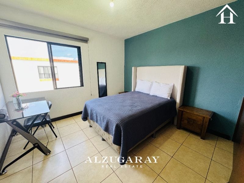 CASA AMUEBLADA CON JARDÍN -3 HAB. / CONDOMINIO, Z. 16 — Casa en Venta en Zona 16, Guatemala, Ciudad — foto 10 de 16