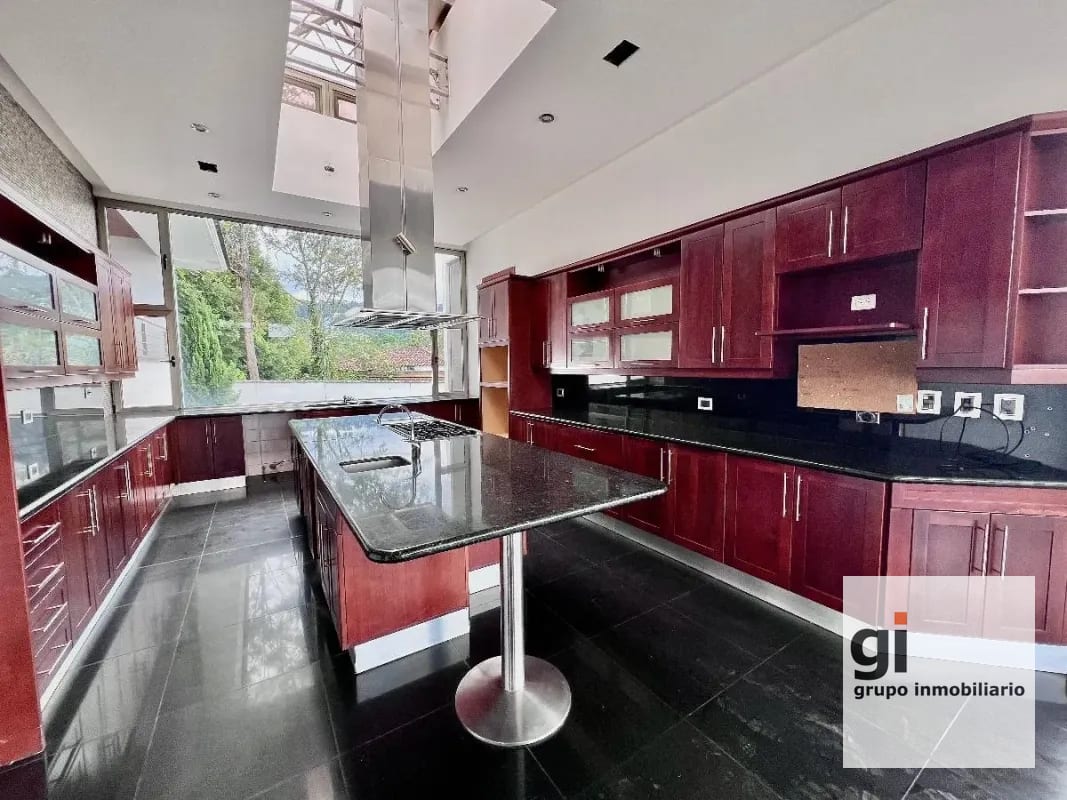 Residencia de Lujo en el Club de Golf más Exclusivo de Guatemala — Casa en Venta en Zona 16, Guatemala, Ciudad — foto 5 de 16