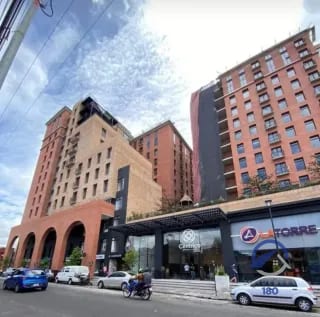 Apartamentos en Renta en Edificio Céntrico de 3 dormitorios, zona 5 — Apartamento en Alquiler en Céntrico, Zona 5, Guatemala, Ciudad — miniatura 1 de 11