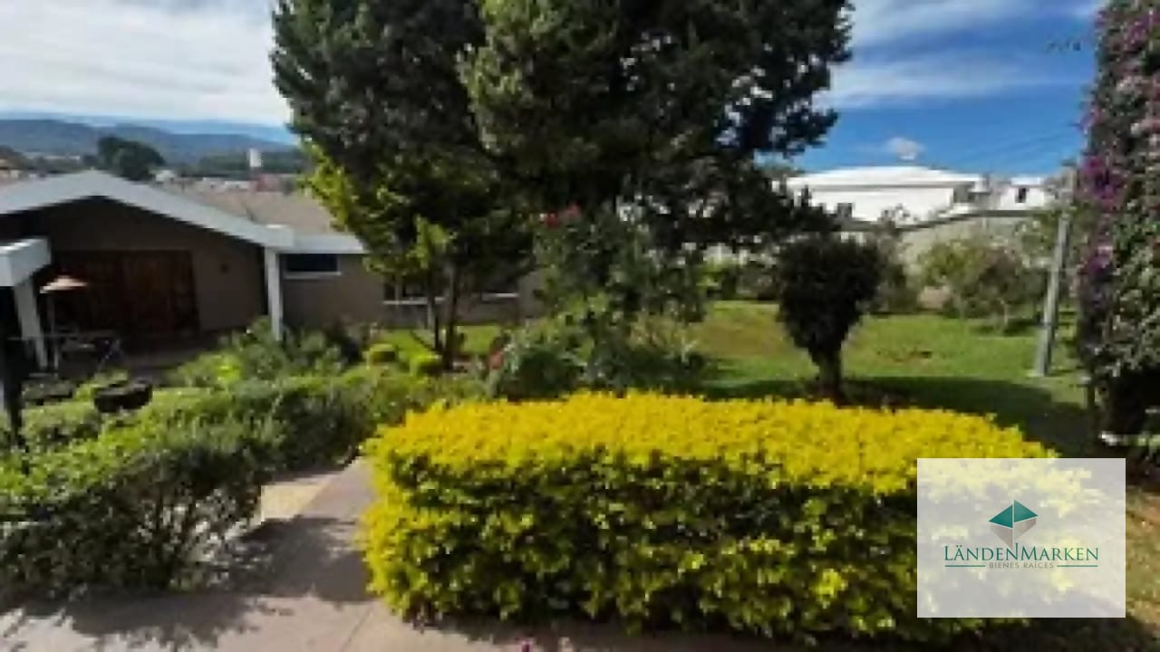 VENTA DE  CASA CON EXTENSO TERRENO EN SAN CRISTOBAL SECTOR A10 — Casa en Venta en Zona 8 Mixco, Guatemala, Ciudad — foto 17 de 17