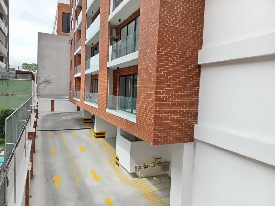 OFICINA A ESTRENAR ZONA 14 — Oficina en Alquiler en Zona 14, Guatemala, Ciudad — foto 15 de 15