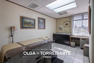 Clínica en Centro Médico, Zona 10 — Local en Alquiler en Zona 10, Guatemala, Ciudad — miniatura 8 de 12