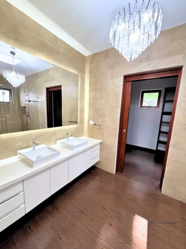 CASA EN VENTA EN ZONA 16 SAN ISIDRO - 3