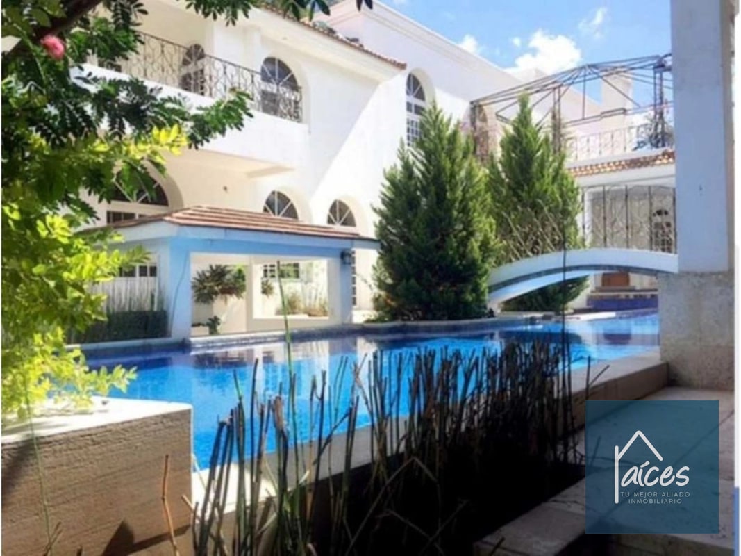Casa con piscina en venta FORESTA CAYALA Zona 16 (D) - 16