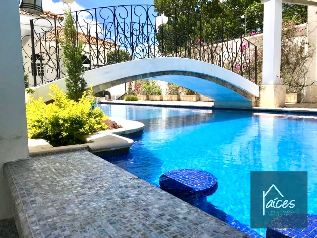 Casa con piscina en venta FORESTA CAYALA Zona 16 (D) - 14