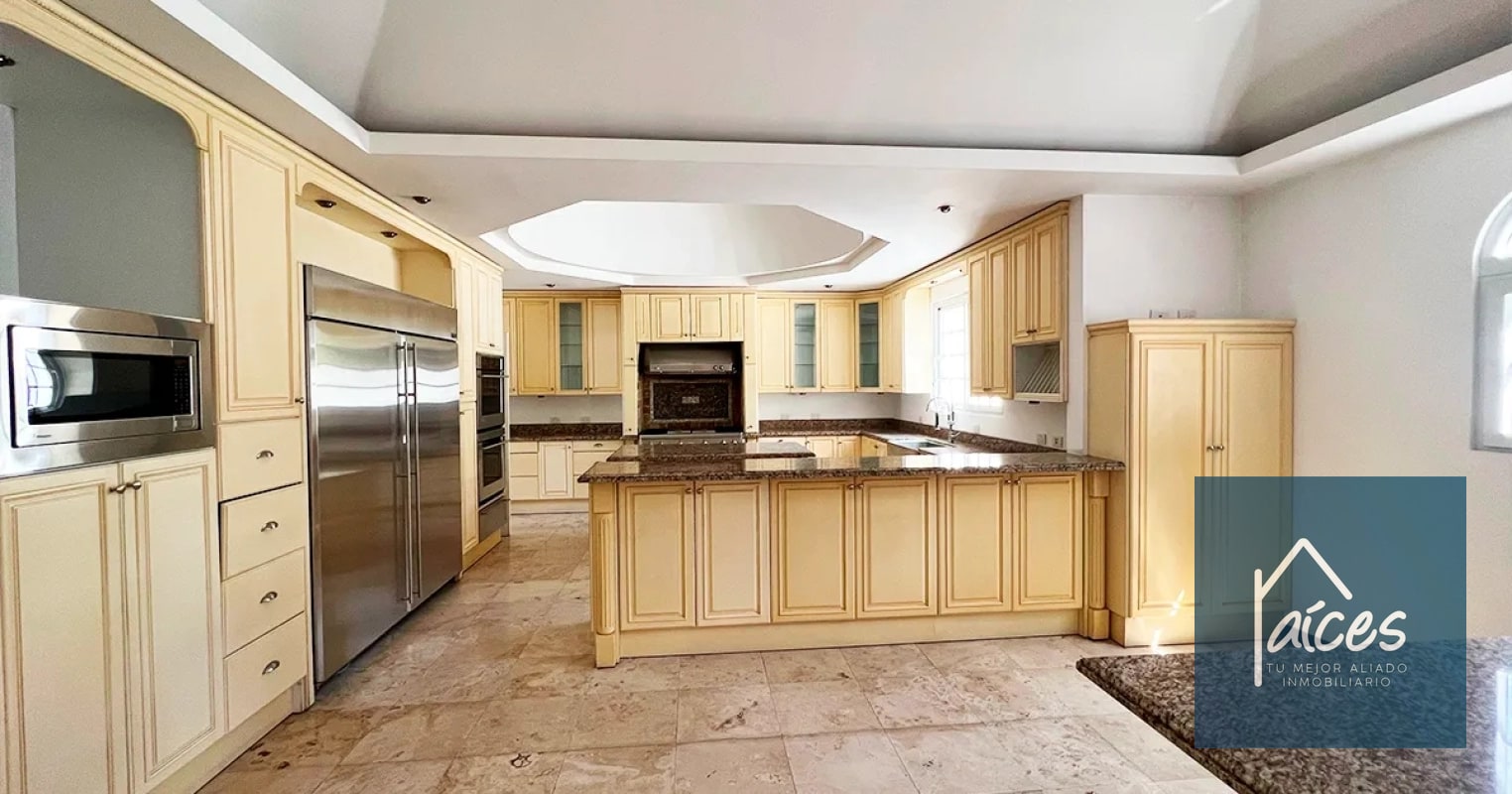 Casa con piscina en venta FORESTA CAYALA Zona 16 (D) - 4