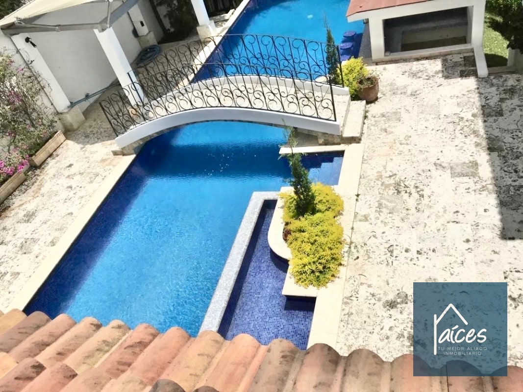 Casa con piscina en venta FORESTA CAYALA Zona 16 (D) - 2