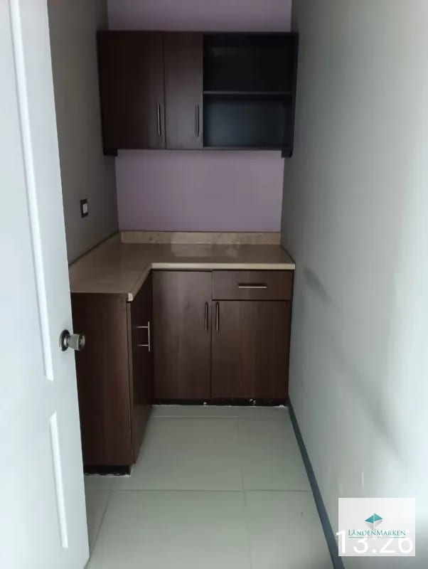 ALQUILER DE OFICINA EN ZONA 10 EDIFICIO ZONA PRADERA TORRE 3 — Oficina en Alquiler en Zona Pradera, Zona 10, Guatemala, Ciudad — foto 2 de 4