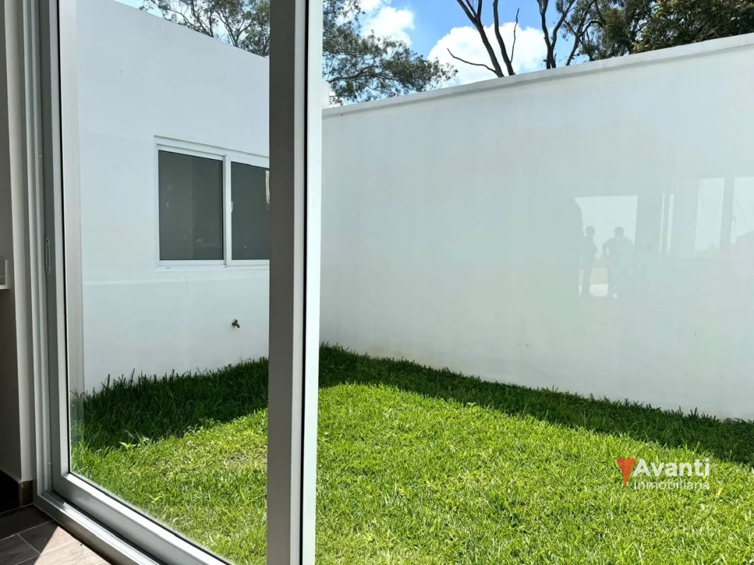VENTA CASAS SAN CRISTÓBAL, EN CONDOMINIO - 2
