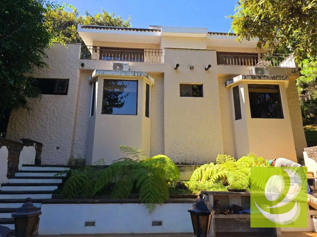 CASA EN VENTA EN GRANJAS DE SAN CRISTOBAL RODEADA DE NATURALEZA - 1