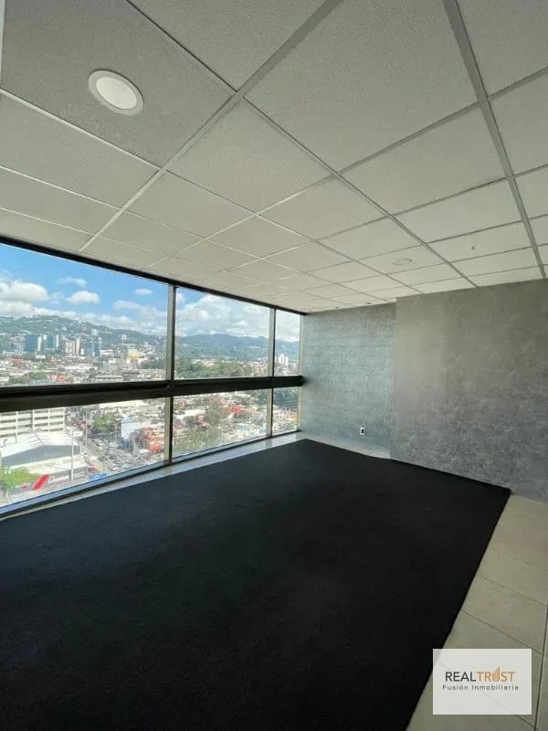 OFICINA EN VENTA TORINO ZONA 10 — Oficina en Venta en Zona 10, Guatemala, Ciudad — foto 5 de 10