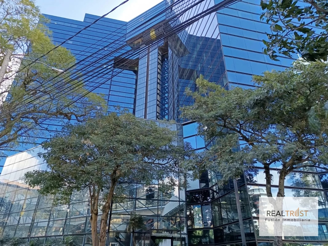 OFICINAS EN ALQUILER EN EL CORAZÓN DE ZONA 10 - 2