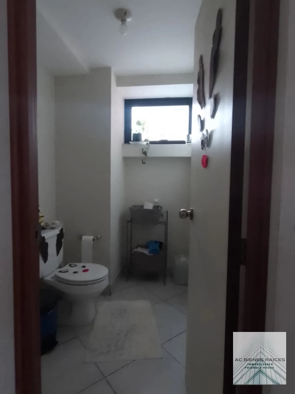 Oficina en venta zona 9 - 1