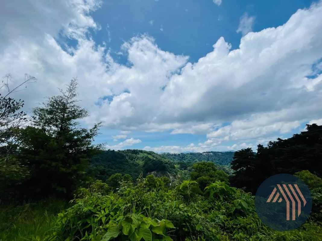 VENTA DE AMPLIO TERRENO - LAS MANZANILLAS, KM 19.9 CES - 2