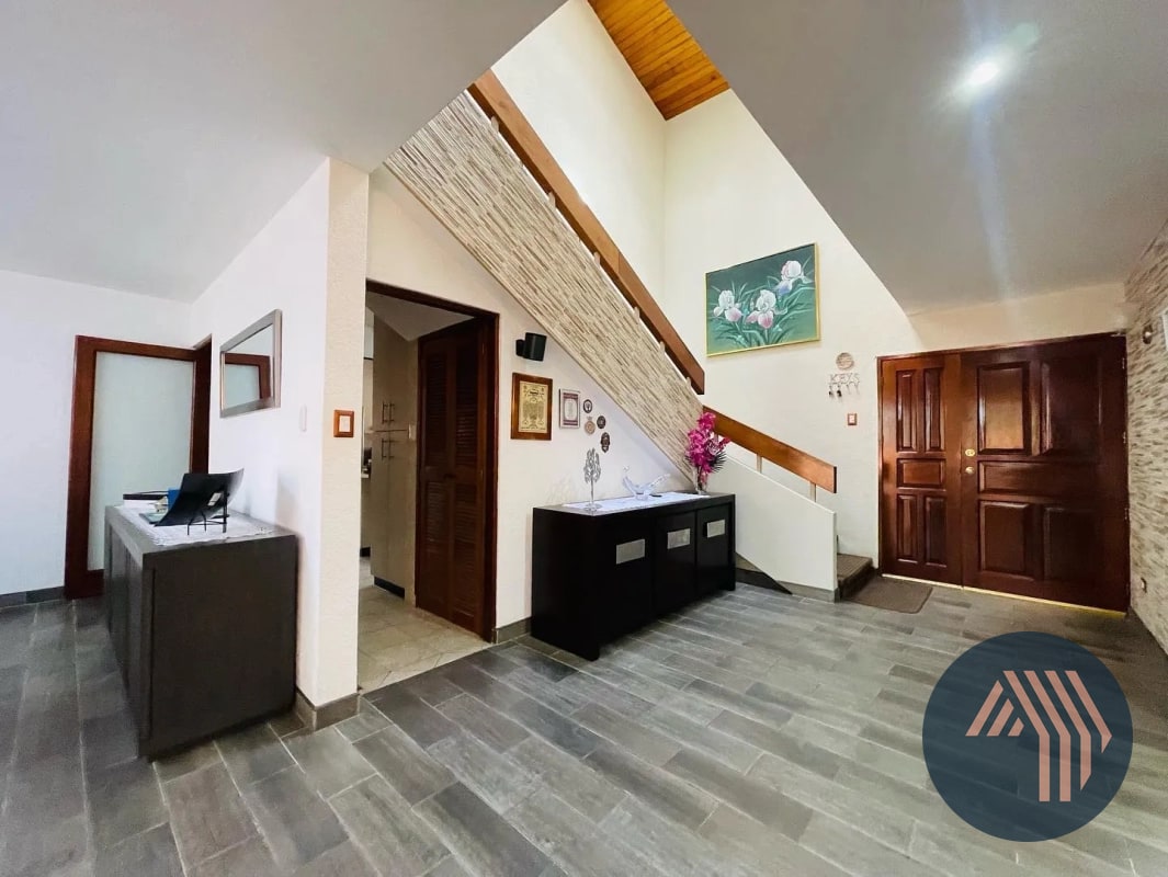 VENTA DE LINDA CASA - EL HORIZONTE, KM 15.8 CARRETERA AL SALVADOR - 9