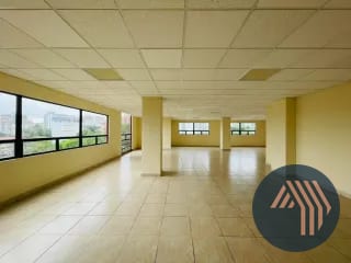 ALQUILER DE CÉNTRICAS OFICINAS - EDIFICIO CONDESA, ZONA 13 — Oficina en Alquiler en Zona 13, Guatemala, Ciudad — miniatura 7 de 10