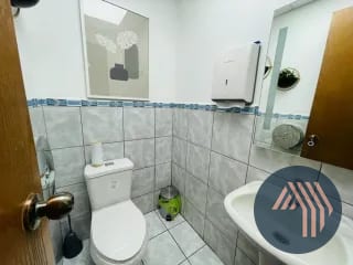 ALQUILER DE CLINICA AMUEBLADA - SANTA CLARA, ZONA 10 — Oficina en Alquiler en Zona 10, Guatemala, Ciudad — miniatura 4 de 6