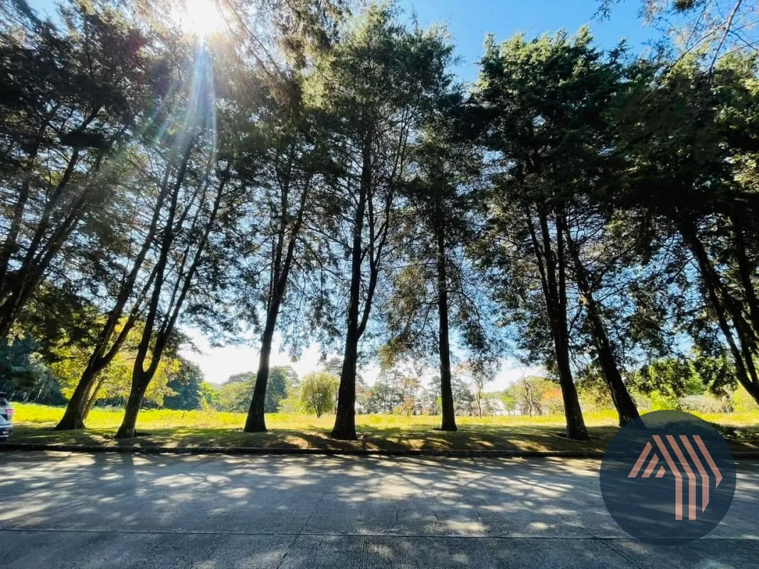 VENTA DE AMPLIO TERRENO - PREMIERE CAMPESTRE, KM 22.5 CES - 10