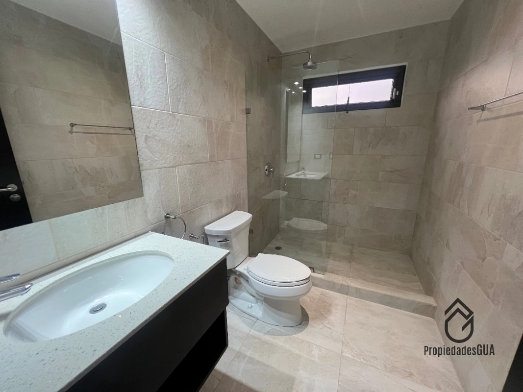 Casa con vista espectacular dentro de condominio en venta - 5
