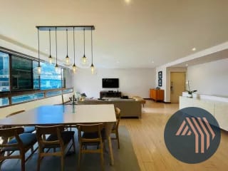VENTA DE AMPLIO APARTAMENTO DE 2 NIVELES - VEINTI4, ZONA 10 — Apartamento en Alquiler en Veinti4, Zona 10, Guatemala, Ciudad — miniatura 13 de 16