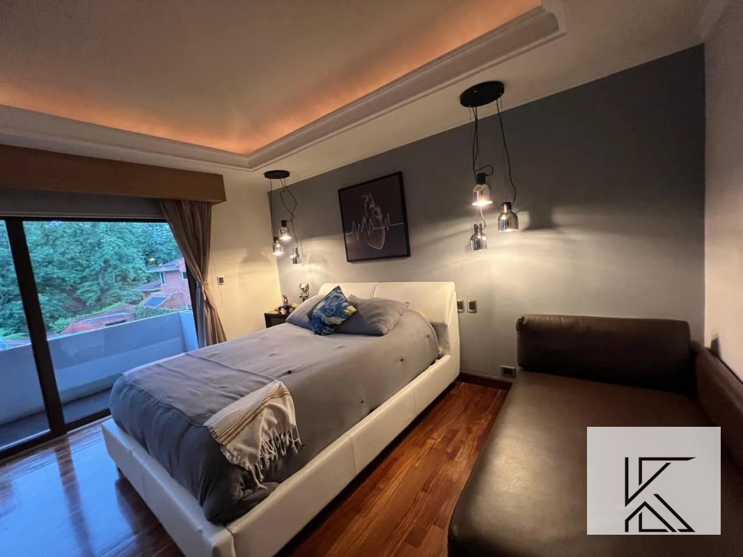 Elegante casa en venta en el Condominio Las Luces, CAES - 10