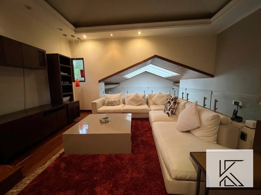 Elegante casa en venta en el Condominio Las Luces, CAES - 4
