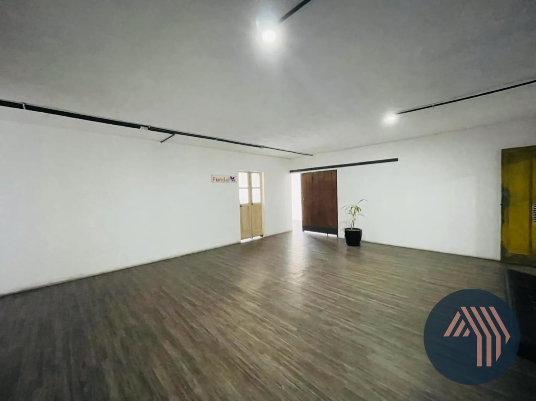 ALQUILER DE CÉNTRICAS OFICINAS DESDE 80MT2 - PLAZA MARÍTIMA, ZONA 10 - 2