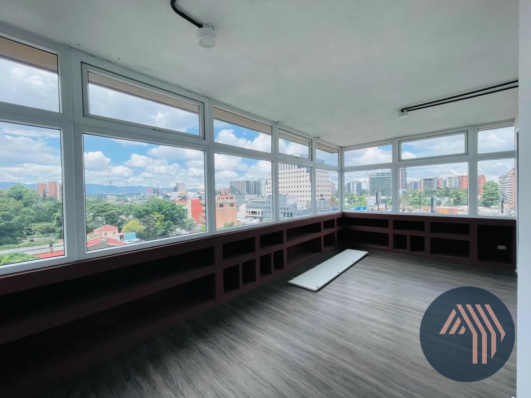 ALQUILER DE CÉNTRICAS OFICINAS DESDE 80MT2 - PLAZA MARÍTIMA, ZONA 10 - 7