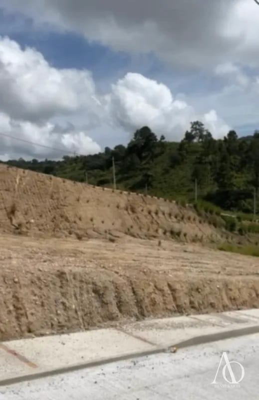 Terrenos en Venta Residencial Hacienda Lo De Reyes, San Pedro Ayampuc / EN DIRECTO — Terreno en Venta en San Pedro Ayampuc, Guatemala, Ciudad — foto 1 de 2