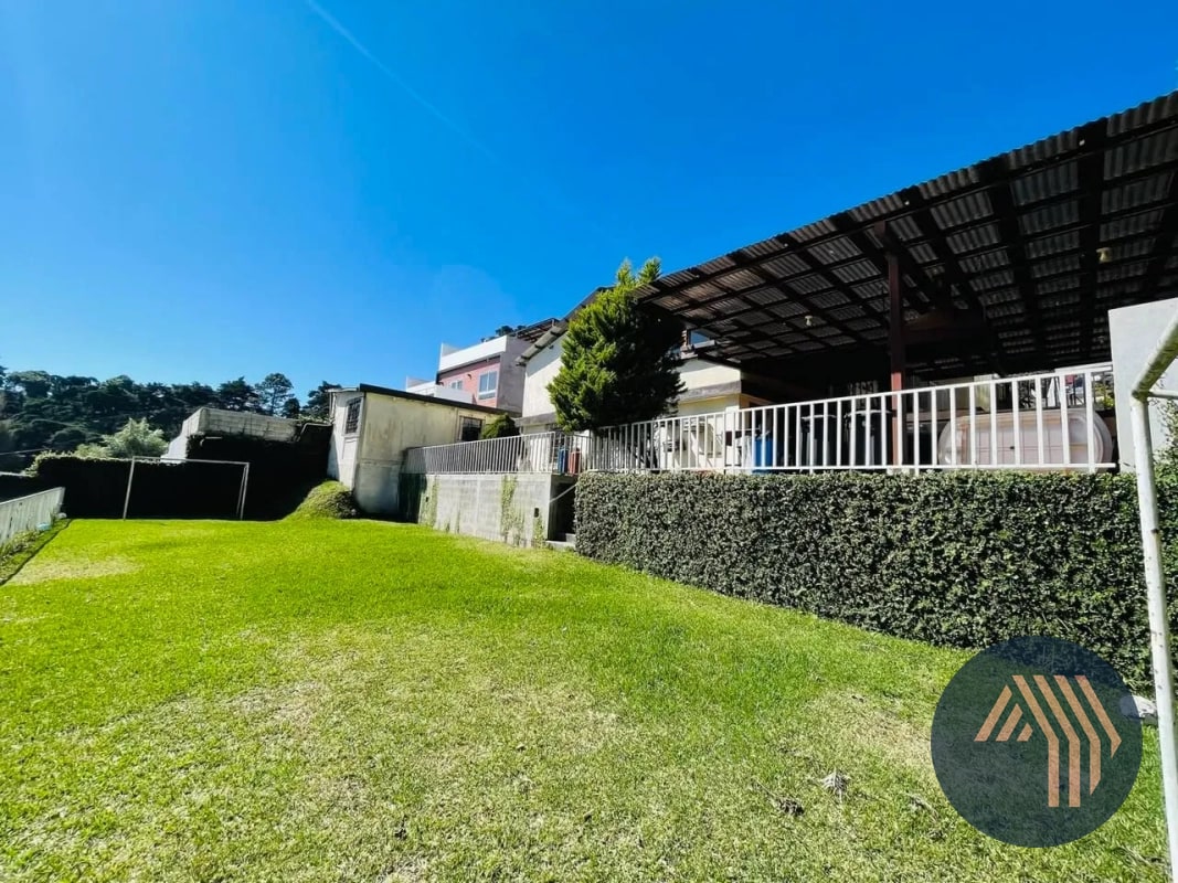 VENTA DE AMPLIA CASA - LOMAS DE SAN RAFAEL, KM 16 CES - 10
