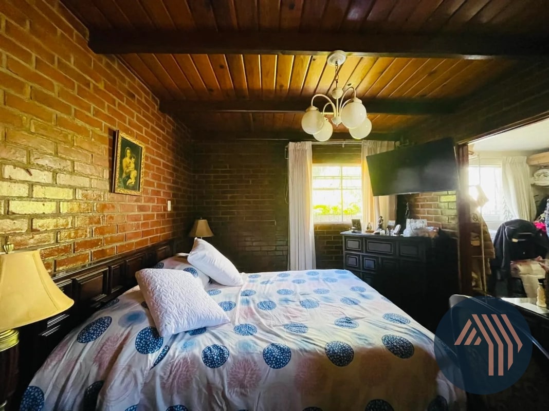 VENTA DE AMPLIA CASA - LOMAS DE SAN RAFAEL, KM 16 CES - 5