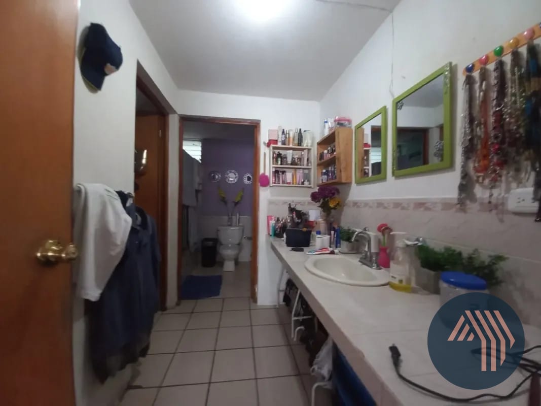 Venta de Cómoda Casa - Terravista, KM 16.5 CES — Casa en Venta en Terravista, Carretera a El Salvador, Guatemala, Ciudad — foto 4 de 12