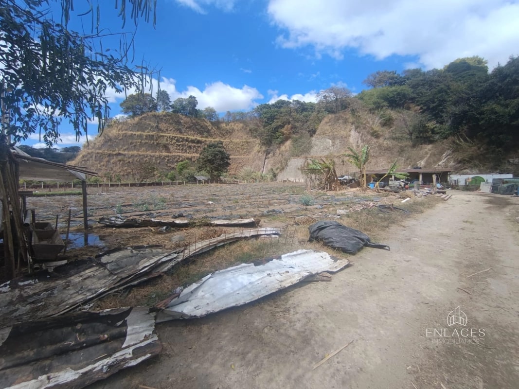 Terreno en venta •La Vas Km 5.5 Junto garita peaje - 4