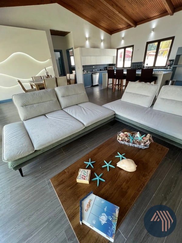 VENTA DE HERMOSA CASA AMUEBLADA - LIKIN — Casa vacacional en Venta en Likin, Puerto Quetzal, Escuintla — foto 12 de 13