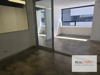 OFICINA EN RENTA ZONA 10 — Oficina en Alquiler en Zona 10, Guatemala, Ciudad — miniatura 5 de 7