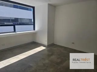 OFICINA EN RENTA ZONA 10 — Oficina en Alquiler en Zona 10, Guatemala, Ciudad — miniatura 4 de 7