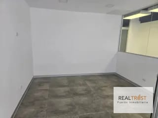 OFICINA EN RENTA ZONA 10 — Oficina en Alquiler en Zona 10, Guatemala, Ciudad — miniatura 2 de 7