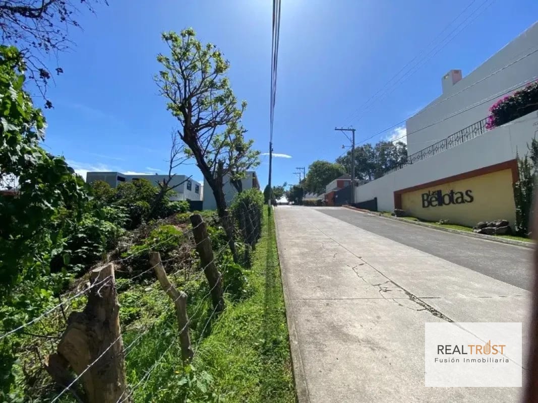 TERRENO EN VENTA ENTRADA A FRAIJANES — Terreno en Venta en Fraijanes, Carretera a El Salvador, Guatemala, Ciudad — foto 1 de 9