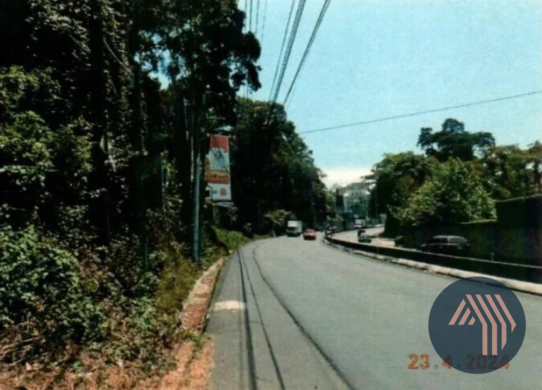 ALQUILER DE TERRENO SOBRE CARRETERA - KM. 8.5 CES - 3