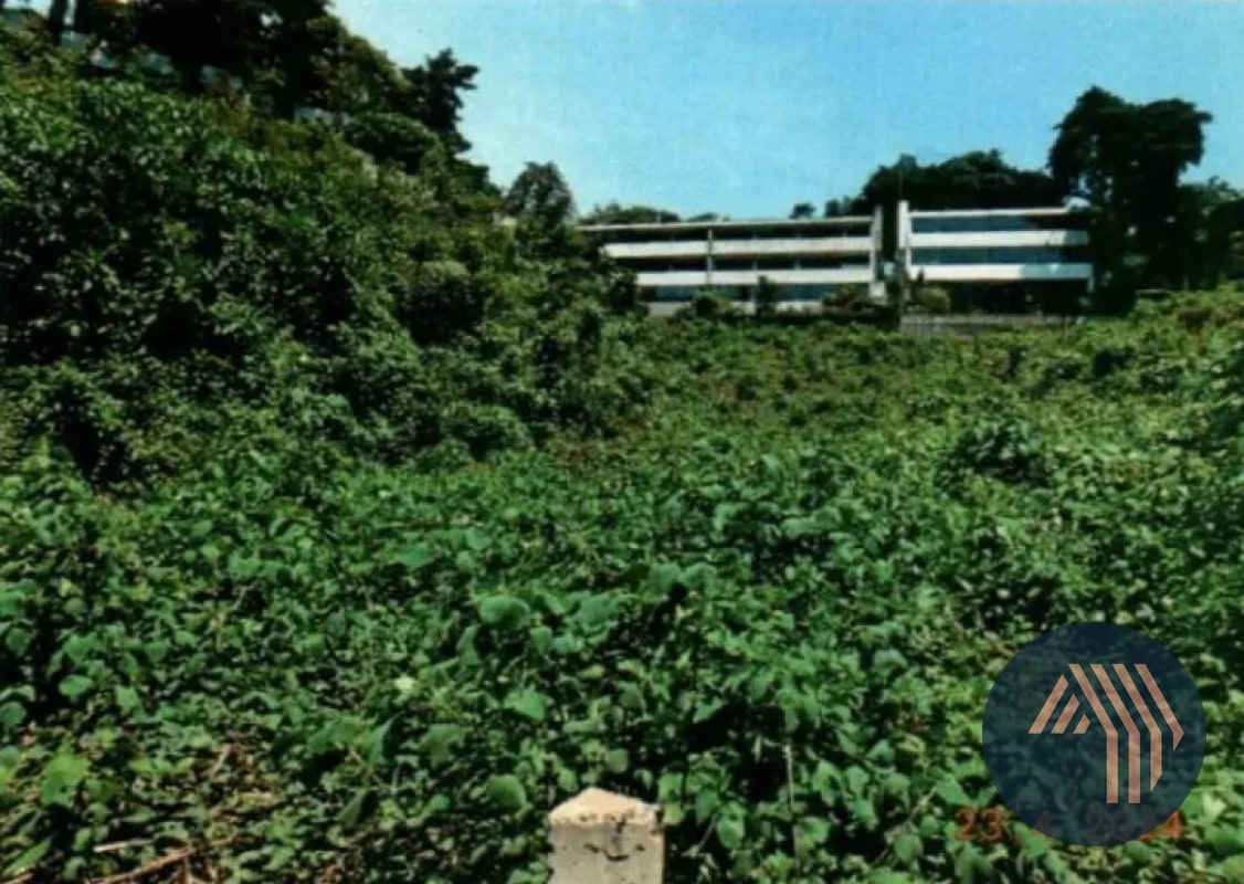 ALQUILER DE TERRENO SOBRE CARRETERA - KM. 8.5 CES - 4