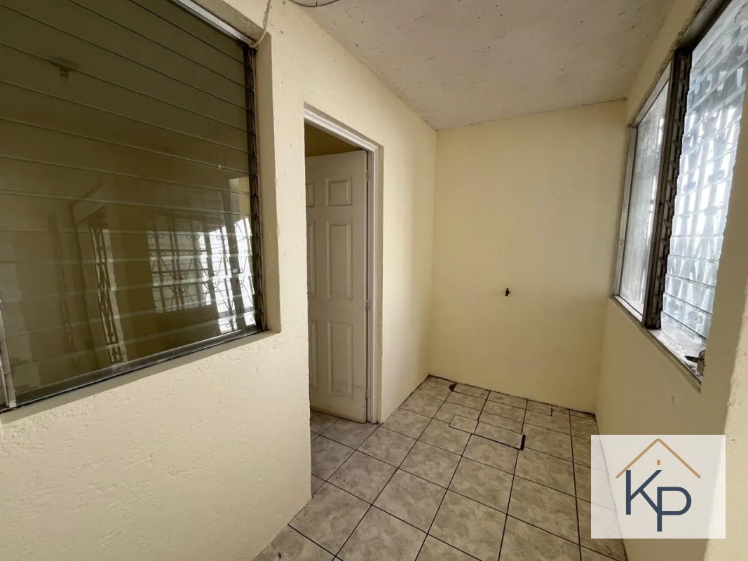 Amplia casa en venta en condominio Km 19 a San José Pinula - 10