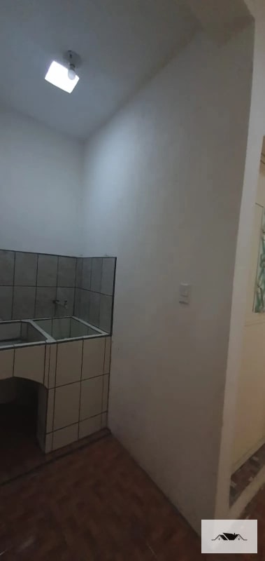 En Renta Bonita Casa Zona 12 sobre Calzada Aguilar Batres con muy buena ubicación — Casa en Alquiler en Zona 12, Guatemala, Ciudad — foto 4 de 17