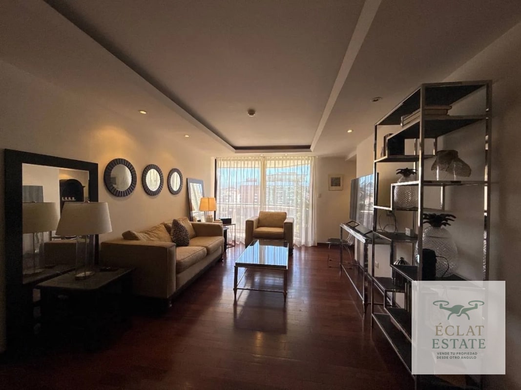 Apartamento en Tiffany Zona 10 en Venta | 2 Habitaciones Amueblado - 3