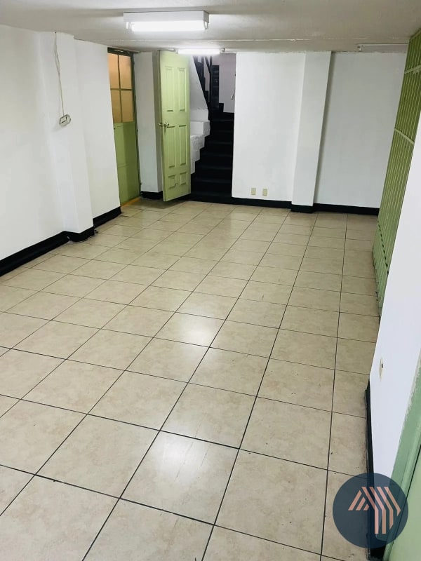 ALQUILER DE EDIFICIO EN EXCELENTE ÁREA COMERCIAL - ZONA 05 — Edificio en Alquiler en Zona 5, Guatemala, Ciudad — foto 4 de 6