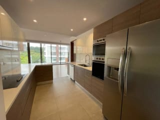 APARTAMENTO  RENTA ZONA 15 VH2, DE 3 DORMITORIOS Y DORMITORIO DE SERVICIO — Apartamento en Alquiler en Zona 15, Guatemala, Ciudad — miniatura 9 de 10