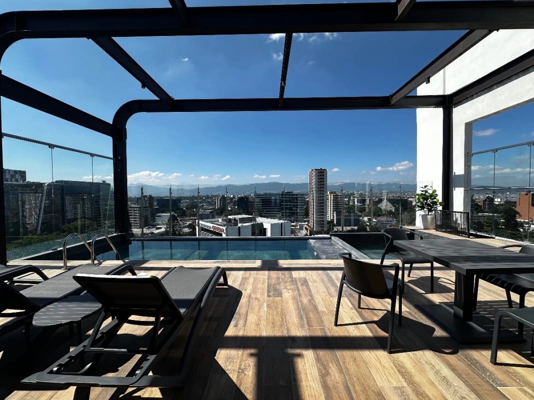 BONADIEZ, Z10. Apartamento amueblado y equipado en alquiler — Apartamento en Alquiler en Bonadiez, Zona 10, Guatemala, Ciudad — foto 13 de 13