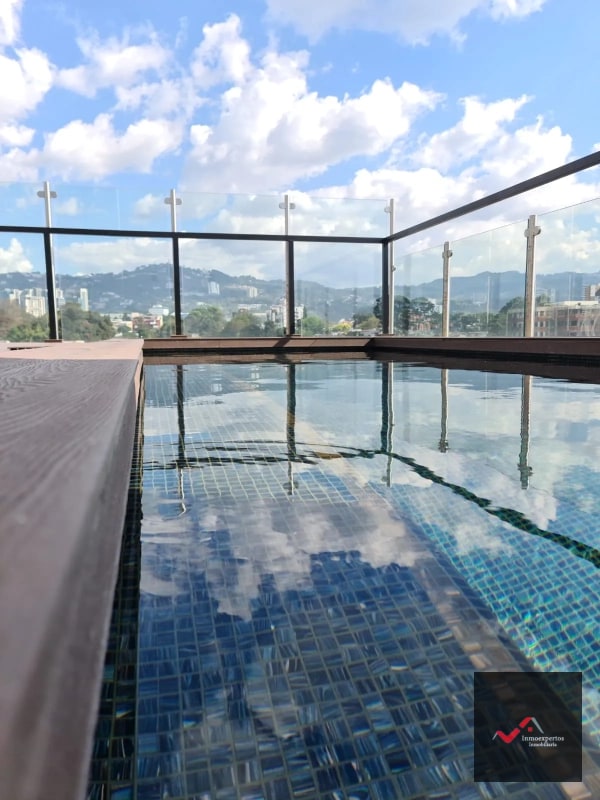 APARTAMENTO EN VENTA ZONA 14 EDIFICIO AOKI - 10