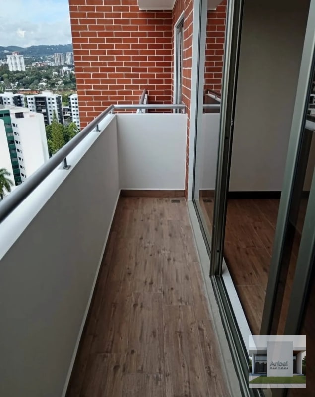 CASALINI DIAGONAL Apartamento 2 Dormitorios cada uno con baño, balcón y walk in closet, Zona 10 — Apartamento en Alquiler en Casalini Diagonal 6, Zona 10, Guatemala, Ciudad — foto 10 de 11