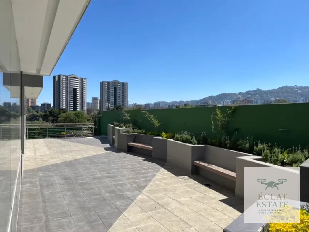 Zona 10 | Edificio Corporativo con Helipuerto | Presencia Ejecutiva - 2