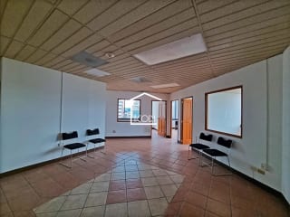 Oficina en Zona 10 — Oficina en Alquiler en Zona 10, Guatemala, Ciudad — miniatura 3 de 3